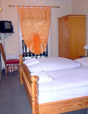 Hotel Zur Kueferschenke Nierstein Rum bild